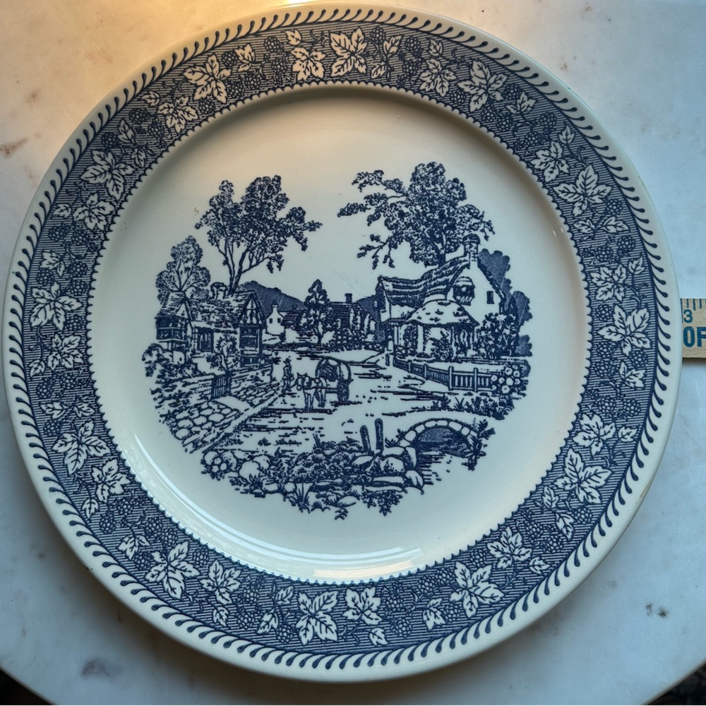 Homer Laughlin Farmhouse round PLATTER Stratwood Shakespeare Great Condition